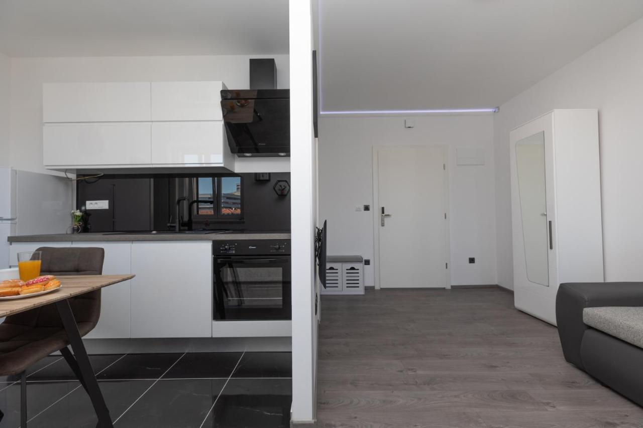 Apartment Viva Spalato Esterno foto